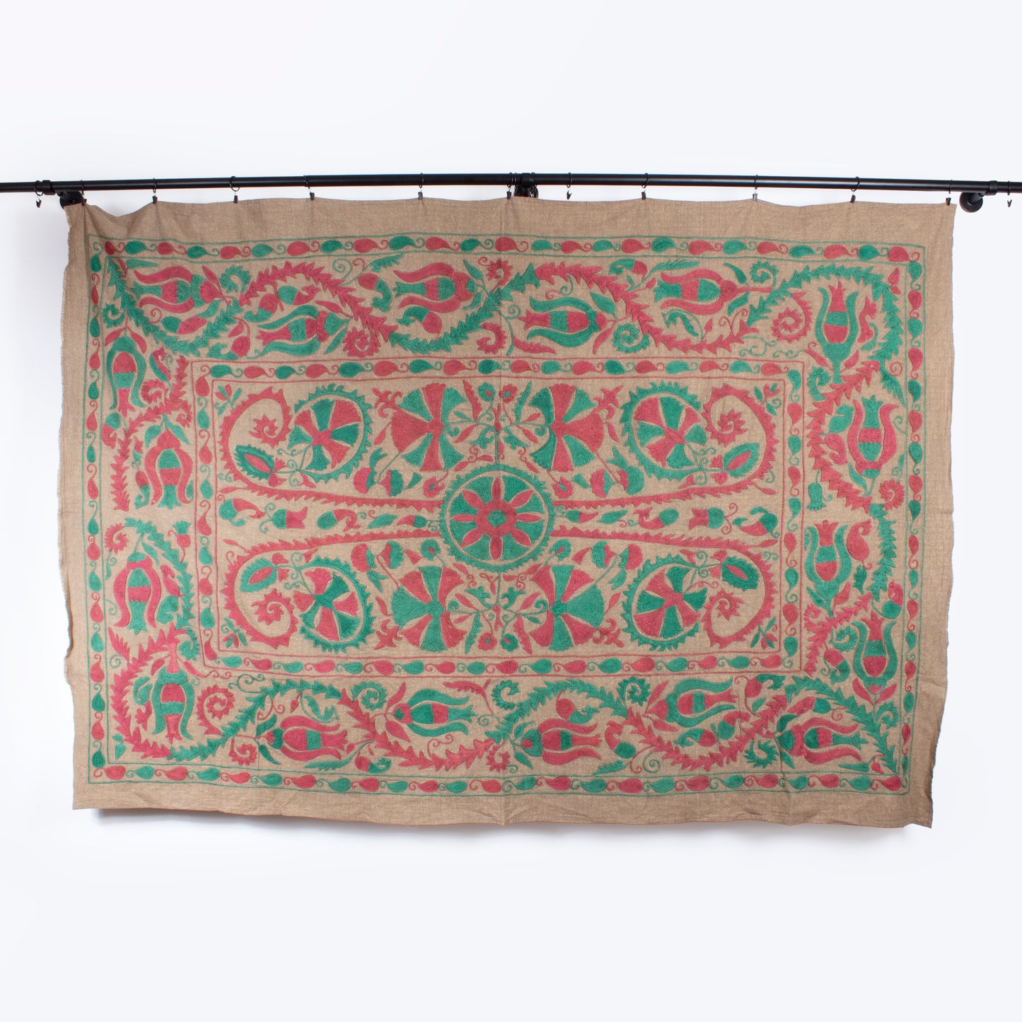 ES1002: Vintage Linen Suzani – Minimalist Elegance & Restraint
