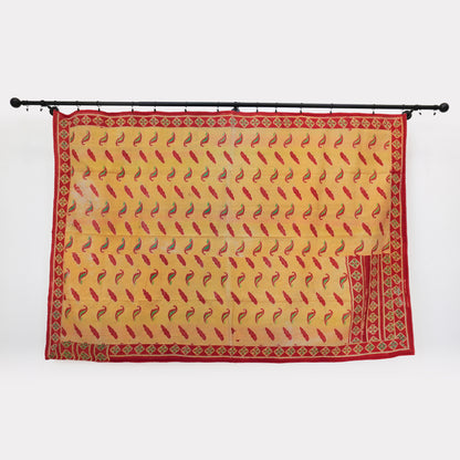 IK1015: Hand-Crafted Vintage Kantha Quilt – Spicy Sun & Watermelon Geometric