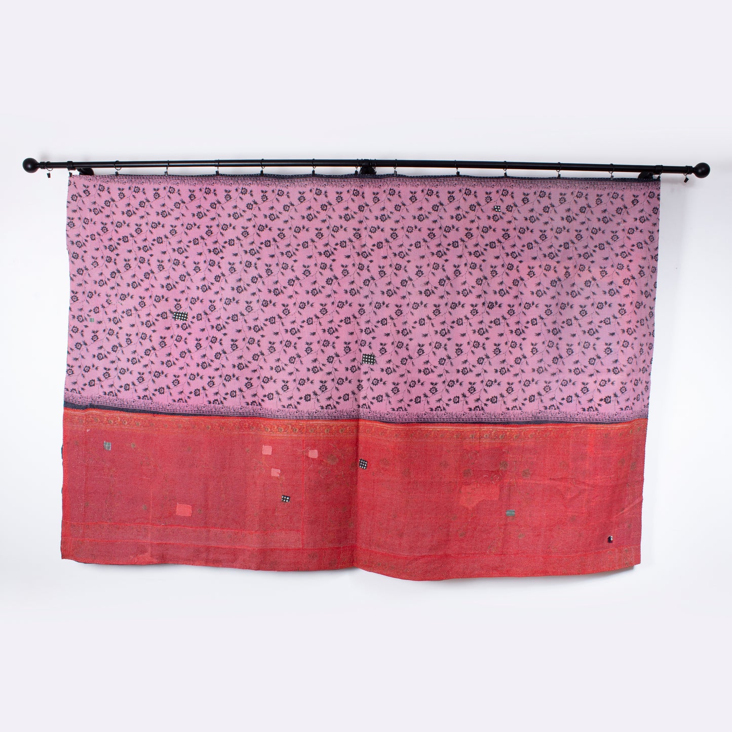 IK1018: Hand-Crafted Vintage Kantha Quilt – Ashes of Roses & Subtle Clash