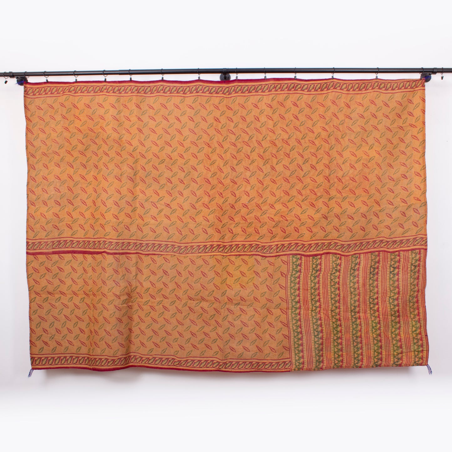 Handcrafted Vintage Kantha Quilt – Opal Fruit Leaves
