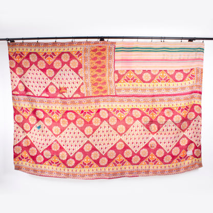 Handcrafted Vintage Kantha Quilt – Paisley Flower Haze