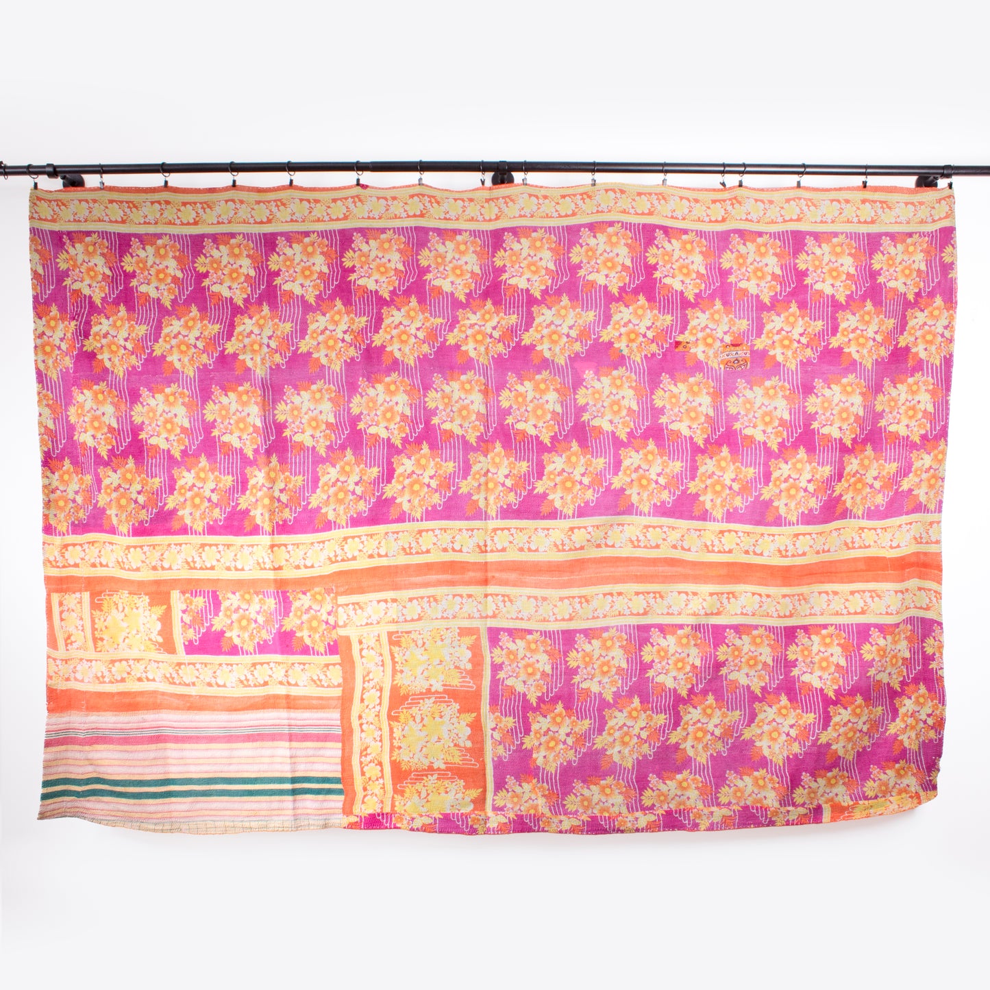 Handcrafted Vintage Kantha Quilt – Paisley Flower Haze