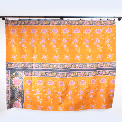 Handcrafted Vintage Kantha Quilt – In Full Bloom