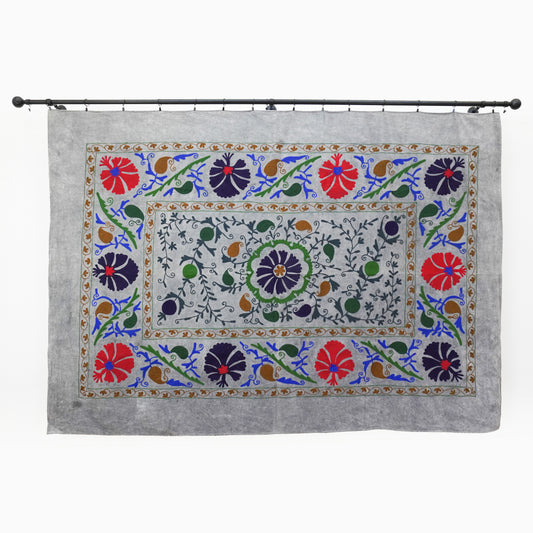 VS 1006: Hand-Embroidered Velvet Suzani – Dreamy Grey Botanical Canva